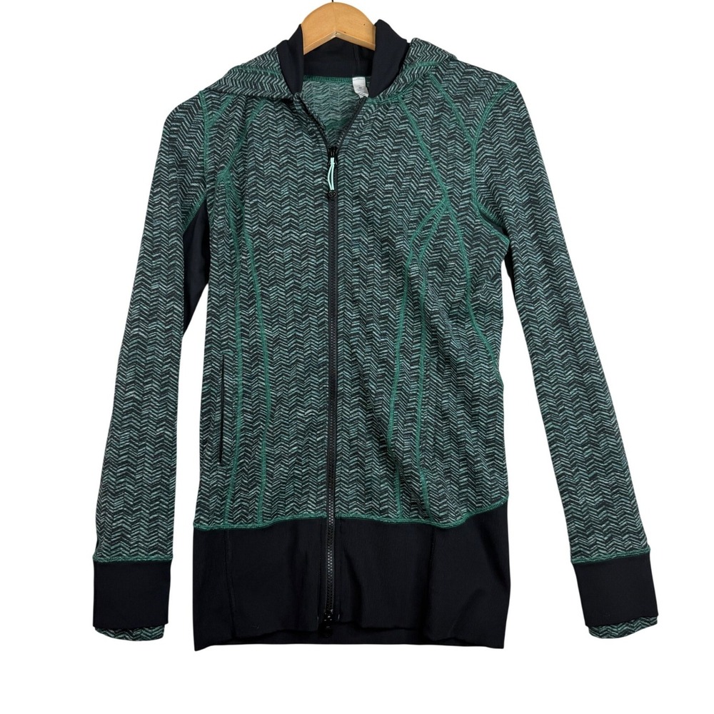 Lululemon Women's Daily Practice Full Zip Hooded Sweater size 8 Green/Black